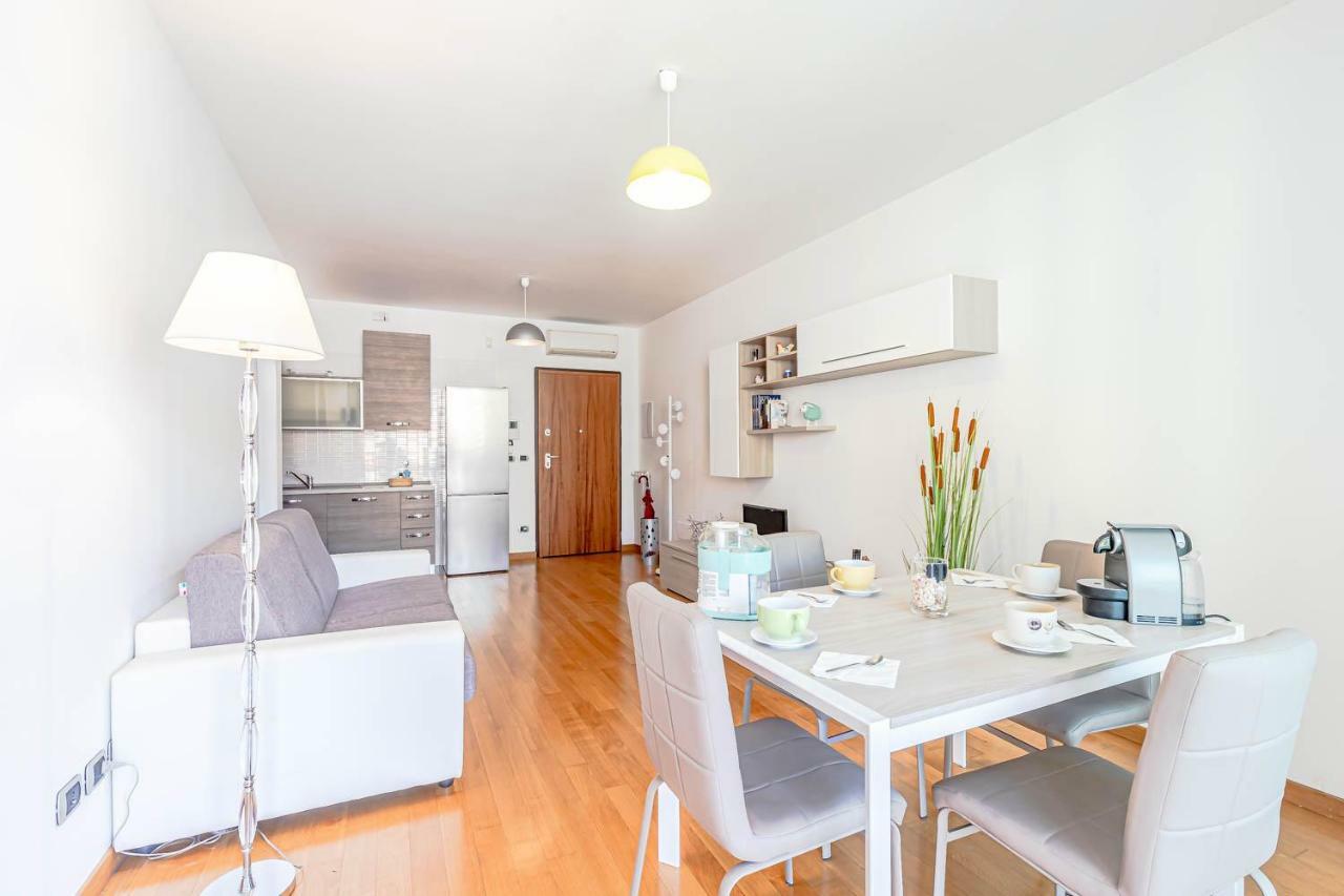 Rocco'S Holidays Apartment Roma Ngoại thất bức ảnh