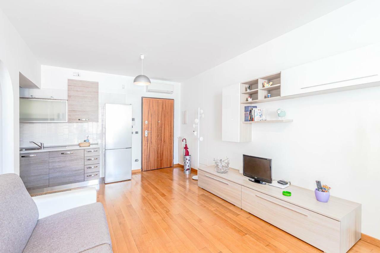 Rocco'S Holidays Apartment Roma Ngoại thất bức ảnh