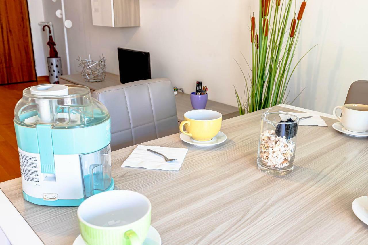 Rocco'S Holidays Apartment Roma Ngoại thất bức ảnh