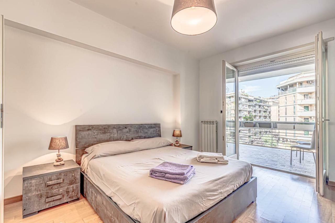 Rocco'S Holidays Apartment Roma Ngoại thất bức ảnh
