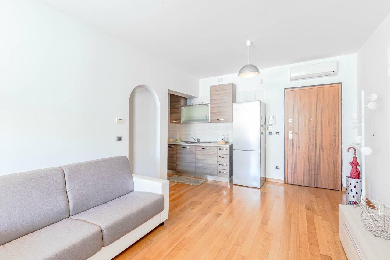 Rocco'S Holidays Apartment Roma Ngoại thất bức ảnh
